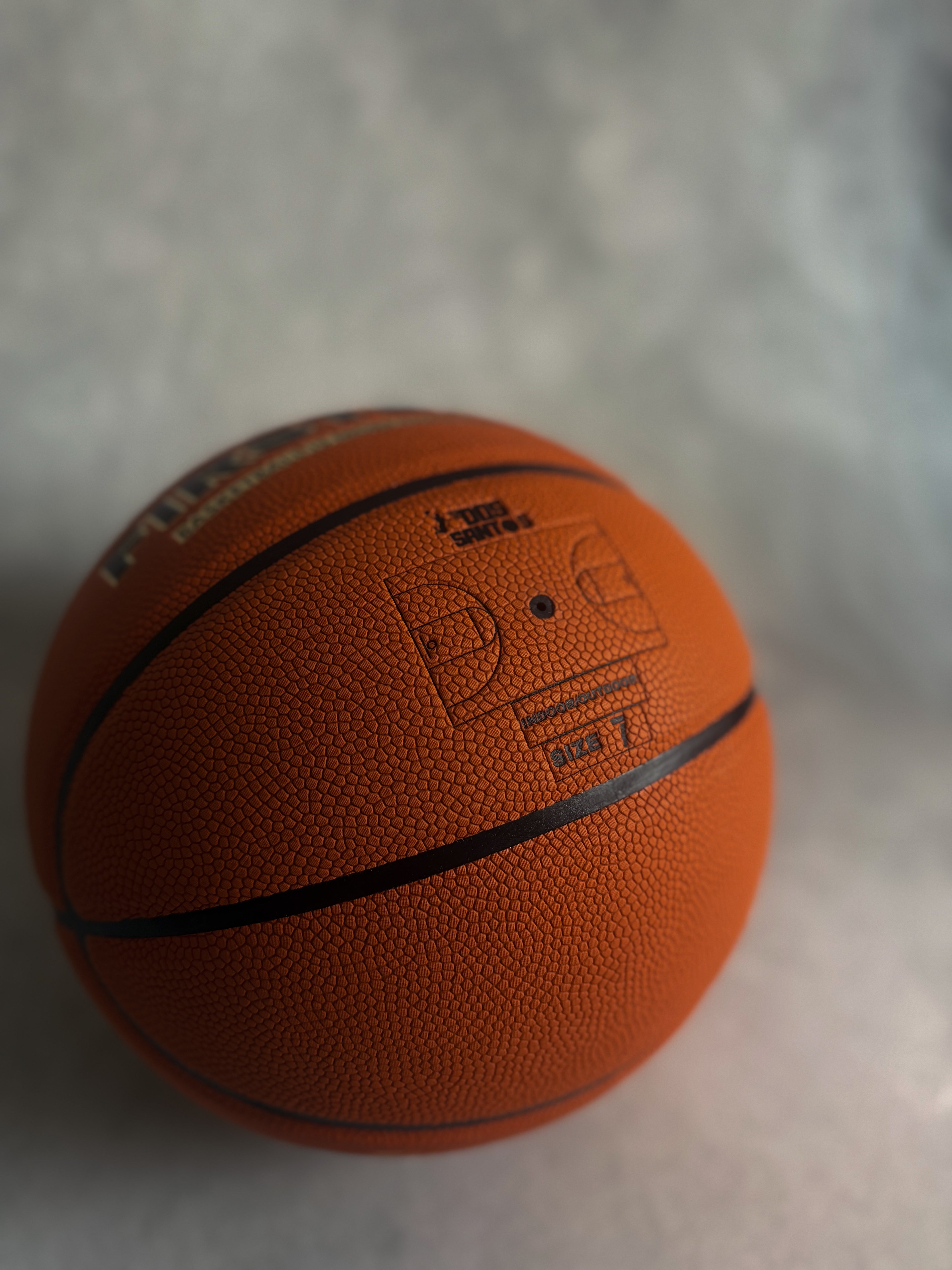 DOS SANTOS FIRSTBALL – Indoor & Outdoor